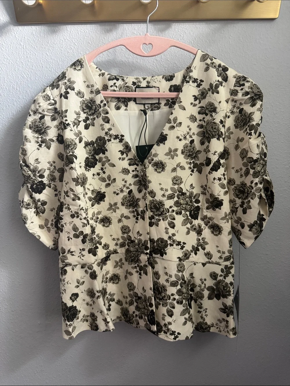 Tuckernuck Black and Cream Floral Puff-Sleeve Blouse